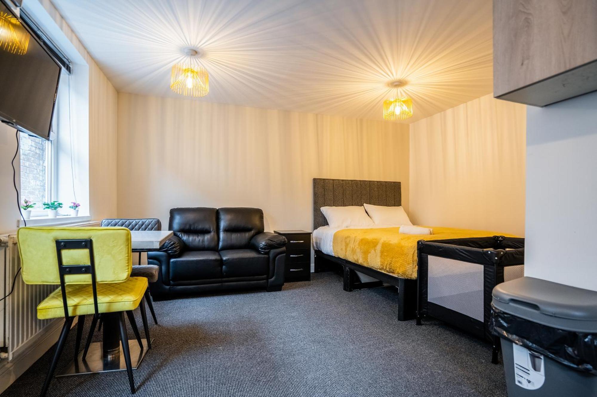 Kunda House In Tyseley Appartement Birmingham Buitenkant foto