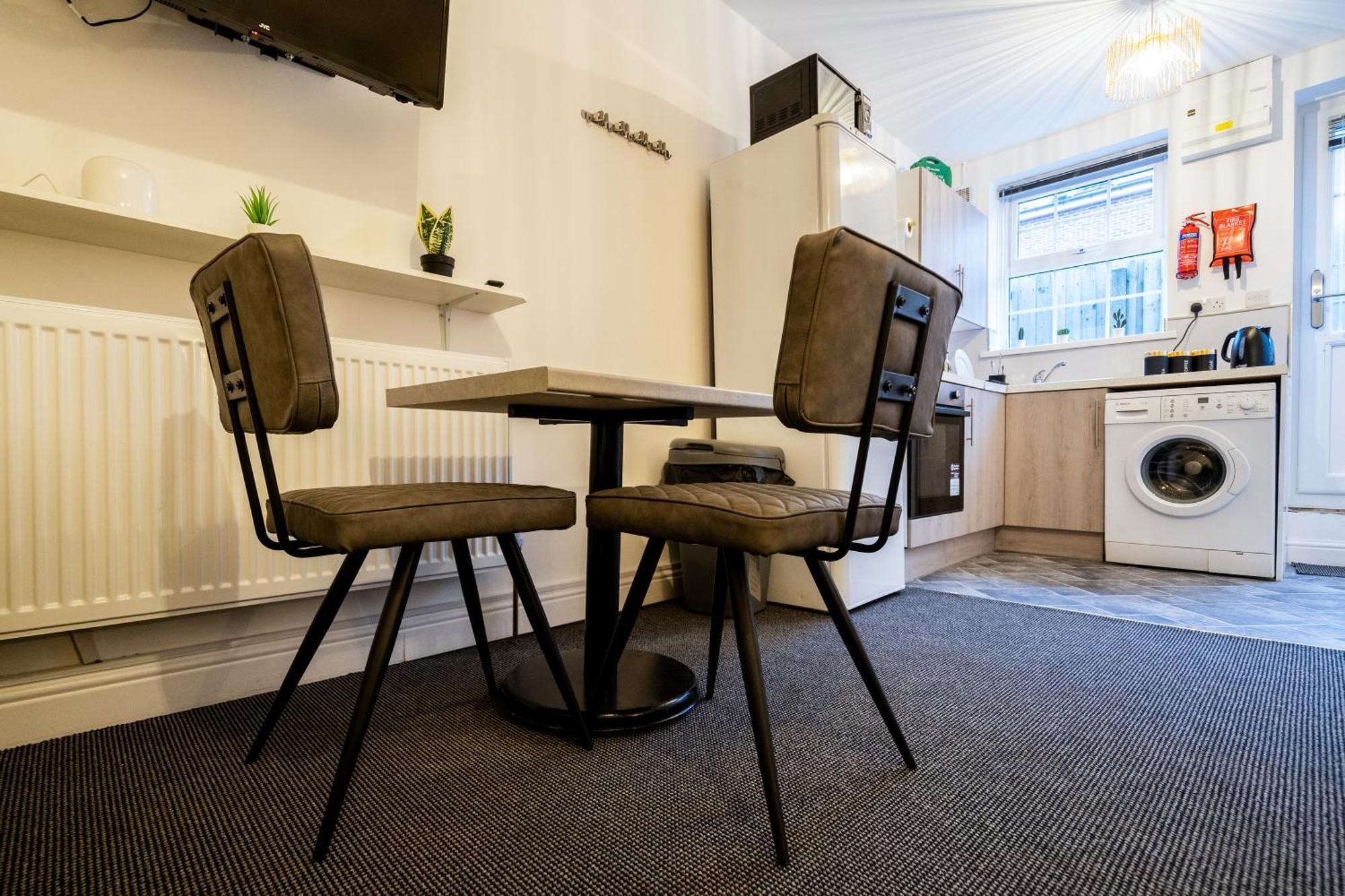 Kunda House In Tyseley Appartement Birmingham Buitenkant foto