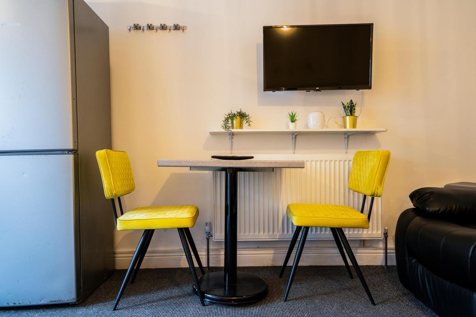 Kunda House In Tyseley Appartement Birmingham Buitenkant foto